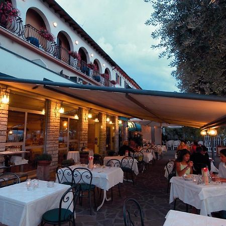 Hotel Fraderiana Torri Del Benaco Luaran gambar