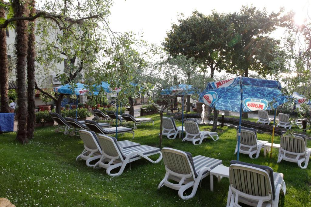 Hotel Fraderiana Torri Del Benaco Bilik gambar